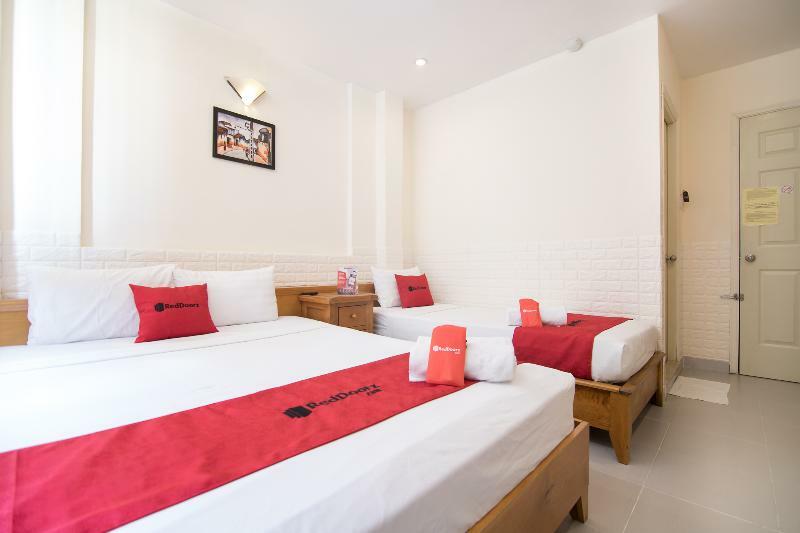 Hotel Reddoorz @ Pham Ngu Lao Street 3